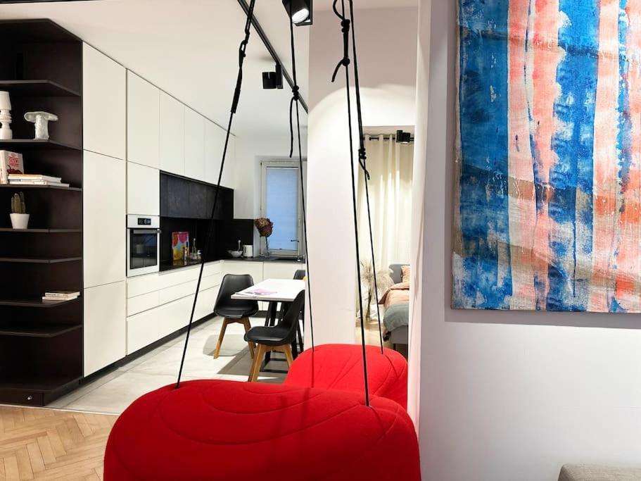Art & Design 3 Rooms Apartment In City Center 브로츠와프 외부 사진